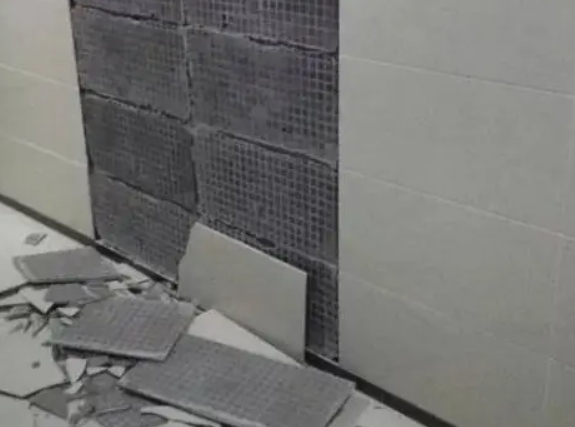 土默特瓷砖空鼓维修公司分享下土默特墙砖松动维修的知识